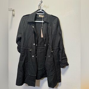 Black Trench Coat with Adjustable Waist and Mid-Length Design